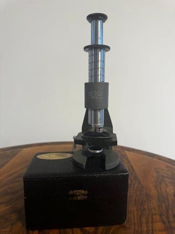 Industriële apparatuur - Duitsland - Microscop Vintage