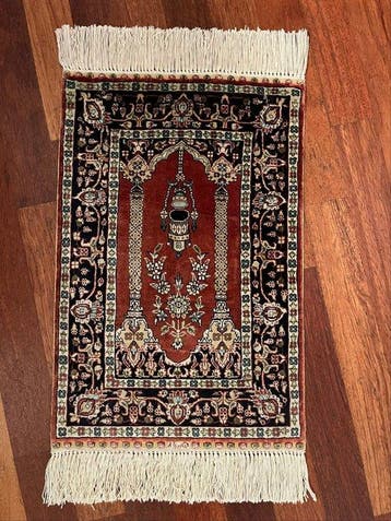 Tapijt - 61 cm - 32 cm - Zijden gebedskleed, Huis en Inrichting, Stoffering | Tapijten en Kleden, Nieuw
