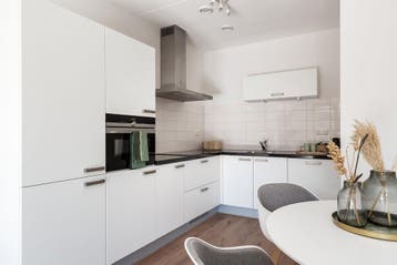 Te huur: Appartement Johannes van der Waalsweg in Eindhoven, Noord-Brabant, Eindhoven, Appartement
