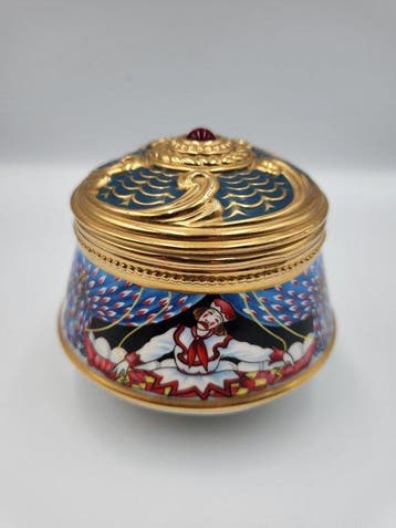 Fabergé ei - Boîte à musique — « Petrouchka » — House of