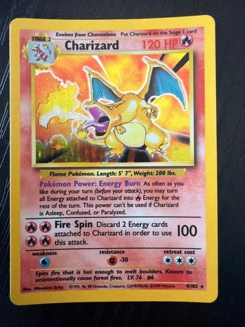 Pokémon - 1 Card - Charizard 4/102 Foil, Nieuw