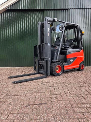 Linde E30H-01 Elektrische Heftruck BJ 2018 Triplex 2100 uur!, Linde, Heftruck, Ophalen of Verzenden, Elektrisch