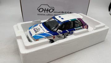 Otto Mobile 1:18 - Modelauto - Mazda 323 GTX Gr.A 1000 lakes, Nieuw