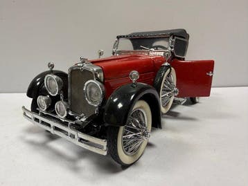 Franklin Mint 1:24 - Modelauto - 1928 Stutz Black Hawk, Nieuw