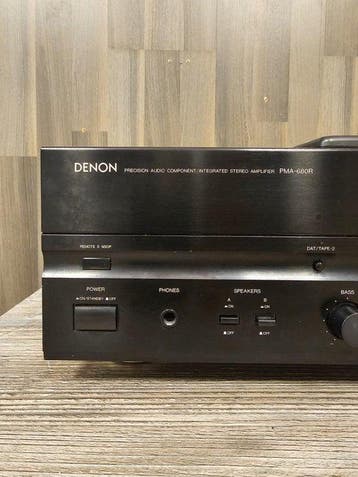 Denon - PMA-680R Solid state geïntegreerde versterker, Nieuw