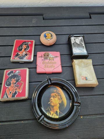 Zonder minimumprijs - Sigarendoos (7) - Metaal, Plastic,, Nieuw
