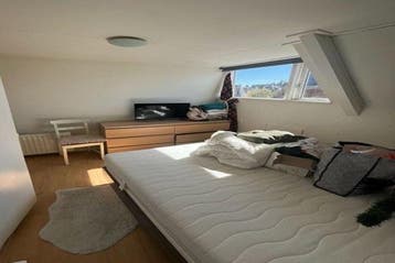 Appartement Scharnestraat in Sneek, Sneek, Via bemiddelaar, Friesland, Appartement
