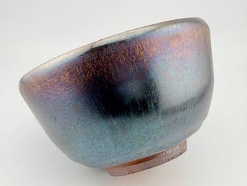 Miura Shurei (born 1942) - Chawan - Pauwenkleurige Chawan -