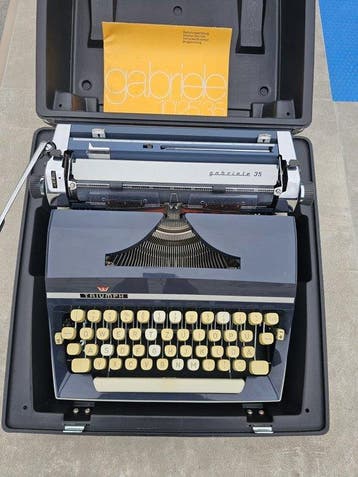 Triumph Gabriele 35 - Typemachine - 1970-1980