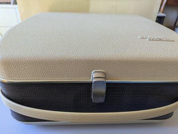 Grundig - TR-52 Draagbare bandrecorder, Nieuw