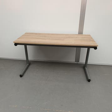 Ahrend zeer degelijk klein bureau NIEUW blad - 140x70 cm, Ophalen of Verzenden, Nieuw