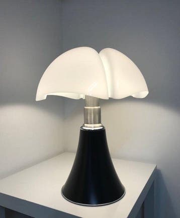 Martinelli Luce - Gae Aulenti - MINI PIPISTRELLO - Tafellamp