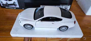 Minichamps 1:18 - Modelauto - Bentley Continental GT - 2008, Nieuw