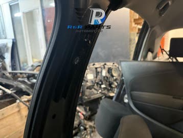 Gordel hoogte verstelling rechts voor - Vw polo 6R, Auto-onderdelen, Verzenden, Nieuw