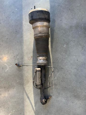Mercedes W221 4matic schokdemper linksvoor A2213200238, Gebruikt, Mercedes-Benz