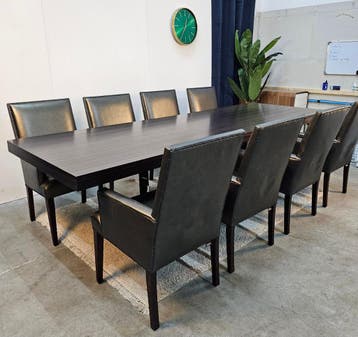 Royale Eettafel Eric Kuster Donkerbruin + Gratis Stoelen, Huis en Inrichting, Ophalen of Verzenden, Nieuw