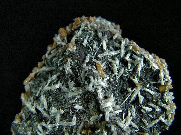CW1928 Zeldzame Bultfonteinite met Olmiite Kristallen op, Verzamelen, Mineralen en Fossielen