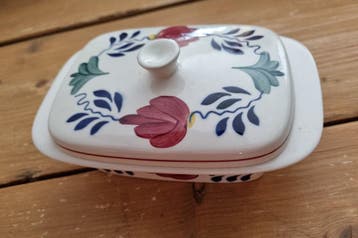 Boerenbont Botervloot met deksel met kleine schade aanslag, Verzenden, Overige typen, Nieuw, Aardewerk