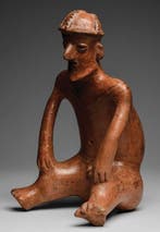 Grote Precolumbiaanse Nayarit-zittende kromgebogen figuur -