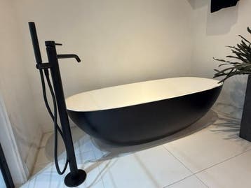 JEE-O Amsterdam vrijstaand bad – solid surface, Huis en Inrichting, Ophalen, Nieuw