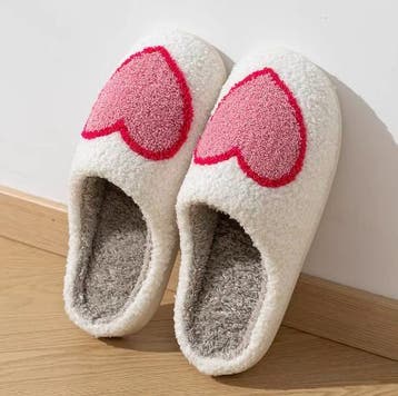 Groot Hart Pantoffels | Pluche Gevoerd | Maat 36 tot 45, Kleding | Dames, Schoenen, Verzenden, Nieuw, Pantoffels of Sloffen