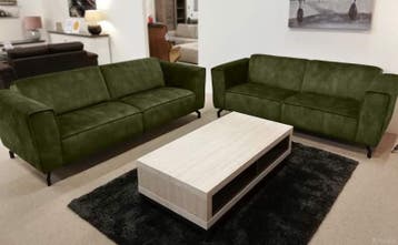 Bankstel Wolvega - rechte banken - Groen, Nieuw, Stof