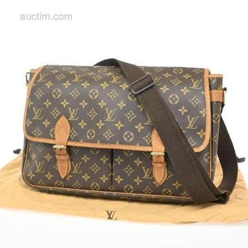 Louis Vuitton - €1900,00 - Sac Gibeciere..., Ophalen, Nieuw