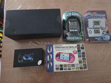 other - Dreamcast - 4 Retro Consoles for use with, Nieuw