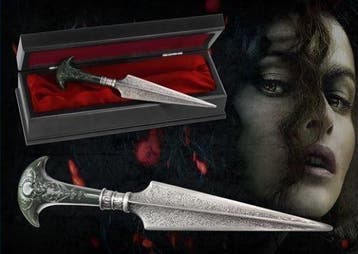 Harry Potter Bellatrix Lestrange Dagger replica, Verzamelen, Harry Potter, Ophalen of Verzenden, Nieuw, Replica