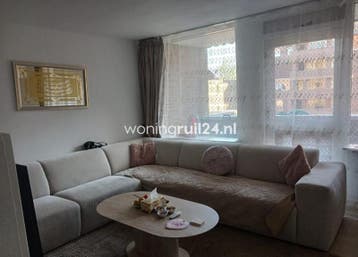 Woningruil - Roobrughof 26 - 3 kamers en Rotterdam, Huizen en Kamers, Woningruil, Rotterdam
