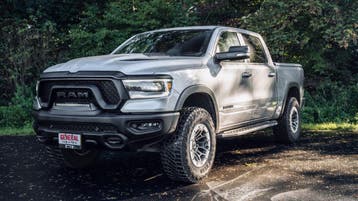 2024 Ram 1500 Rebel Crew Cab 4x4 29.380 KM !, Automaat, Gebruikt, Euro 6, Overige carrosserieën