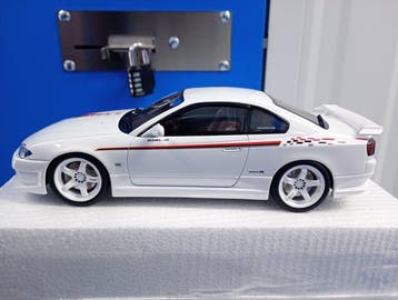Otto Mobile 1:18 - Model sportwagen - Nissan Silvia S15, Nieuw