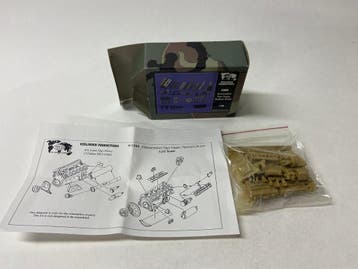 Disassembled Tiger Engine Maybach HL230, Hobby en Vrije tijd, Modelbouw | Auto's en Voertuigen, Verzenden, Nieuw