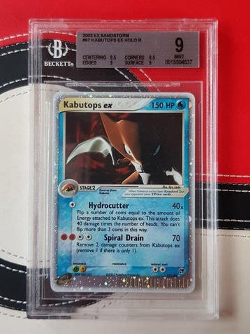 Pokémon - 1 Graded card - Kabutops 97 Foil - Beckett 9 - EX, Nieuw