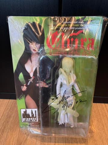 Horroricoon Elvira figurine - Gesigneerd!, Ophalen of Verzenden, Nieuw