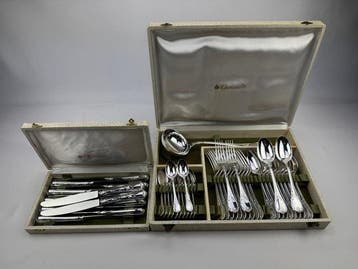 Christofle - Tafelservies voor 12 (49) - Marly - Verzilverd, Antiek en Kunst