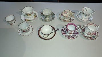 Royal Albert, Bavaria, Rosina - Thomas Ivory - Set