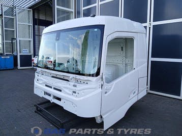 Volvo FM5 Day Cab L1EH1 84234868, Ophalen, Gebruikt, Volvo, Overige Auto-onderdelen