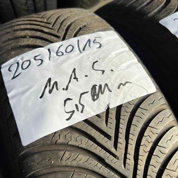 2 x Michelin Alpin 5 205-60-15 Winterbanden 5,5mm, Gebruikt, 15 inch, Band(en), Personenwagen