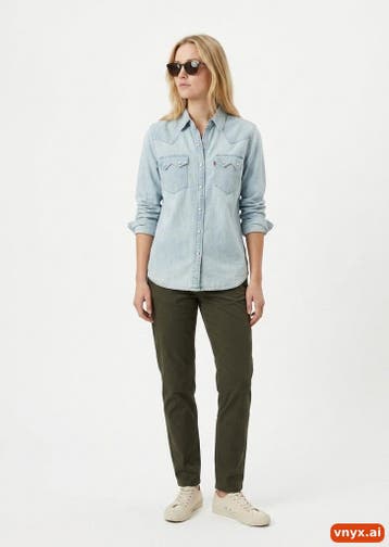 Levi Strauss & Co. Shirt Blouses Dames maat M Lichtblauw, Kleding | Dames, Ophalen of Verzenden, Nieuw