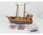 Playmobil 3750 Piratenschip met 8 piraten en accessoires..., Kinderen en Baby's, Speelgoed | Playmobil, Ophalen of Verzenden, Gebruikt