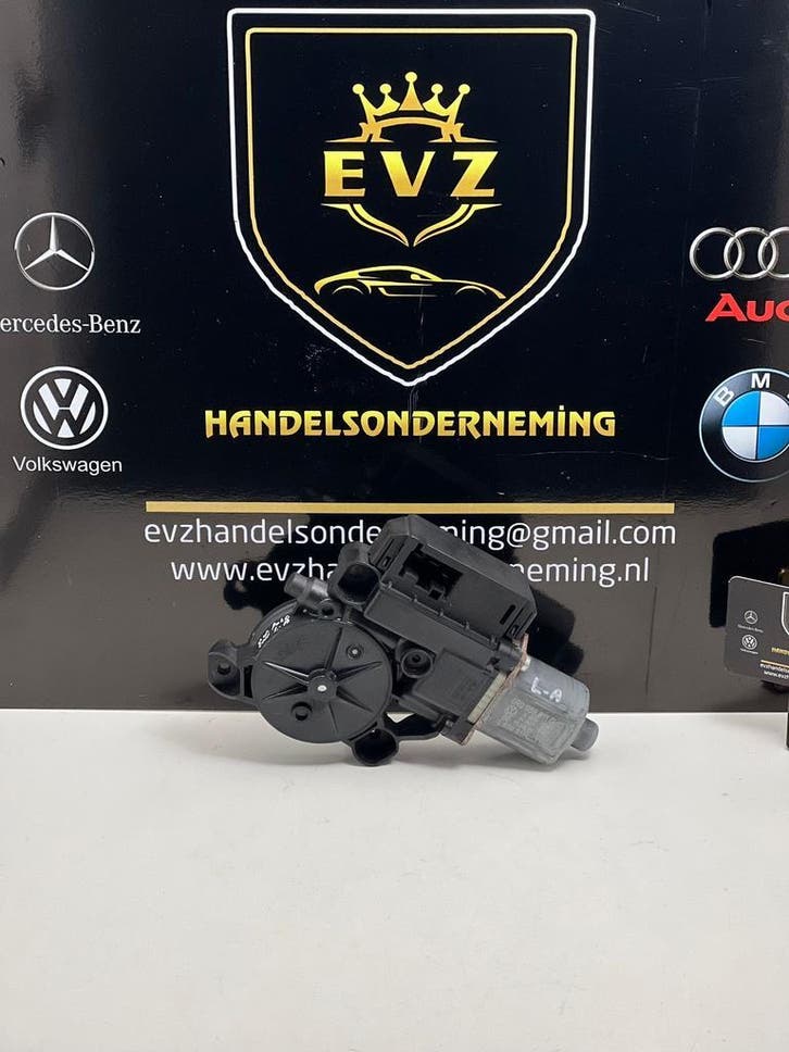 VW Polo raammotor portier links achter bj. 2011 6R0959811G, Auto-onderdelen, Ruiten en Toebehoren, Gebruikt, Volkswagen