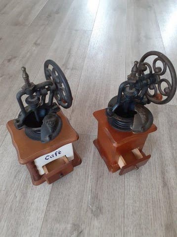Koffiemolen (2) - Gietijzer