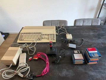 Amiga - Commodore Amiga 500 Komplettset mit Zubehör & vielen, Nieuw