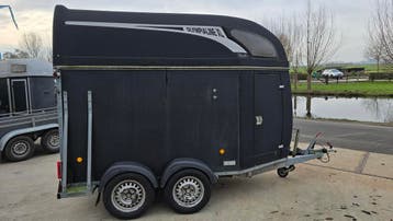 Atec Olympialine XL met zadelkamer 2009, Gebruikt, Aluminium, 2-paards trailer