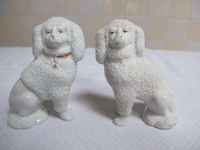 Staffordshire - Beeldje, Stel antieke miniatuur porseleinen, Antiek en Kunst, Antiek | Glas en Kristal