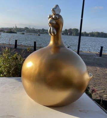 Beeld, The Fat Chicken - 40 cm - Goudkleurige hars