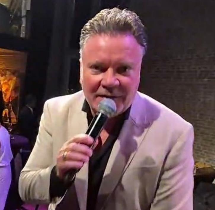 Zanger entertainer WK feest drive in, Diensten en Vakmensen, Muzikanten, Artiesten en Dj's, Band, Dj, Orkest, Solo-artiest, Overige artiesten