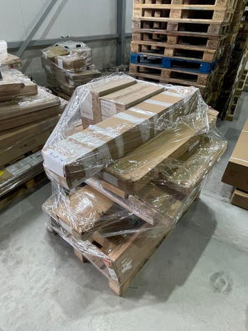 Pallet 19 met een Partij Retourgoederen Voor €150, Ophalen of Verzenden, Overige categorieën