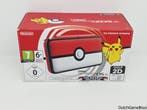 New Nintendo 2DS XL - Console - Poke Ball Edition - NEW, Spelcomputers en Games, Spelcomputers | Nintendo 2DS en 3DS, Verzenden
